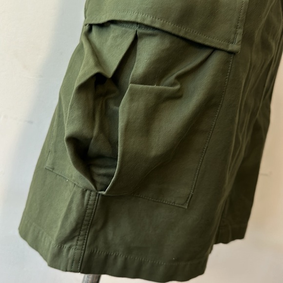 TNA skirt size 6 cargo green NWT $98 - Picture 3 of 5